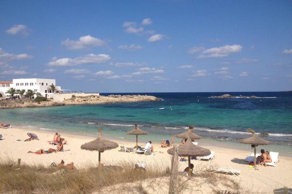 Appartement Nobe Es Pujols Proche Plage, Vue Mer Luaran gambar