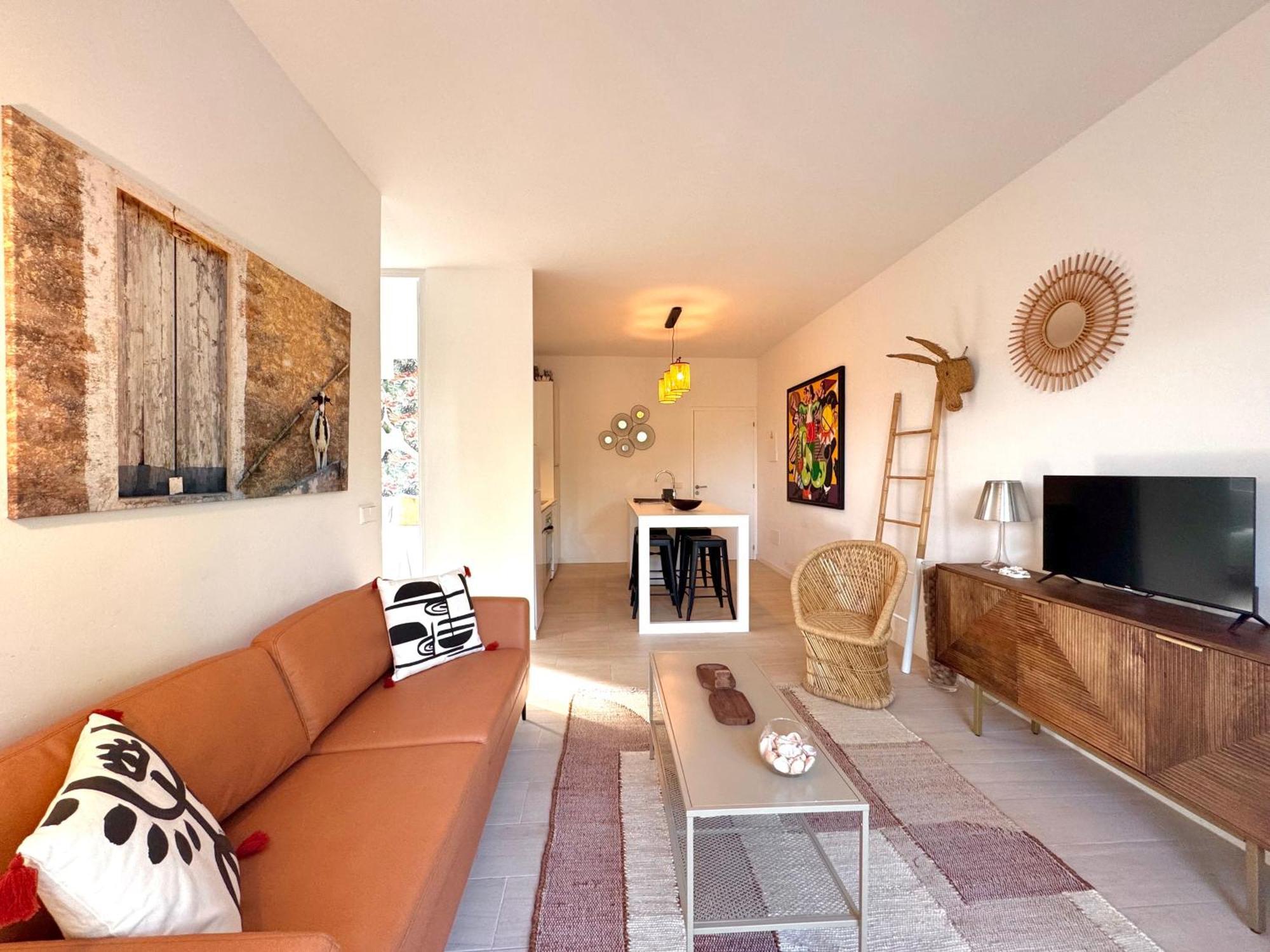 Appartement Nobe Es Pujols Proche Plage, Vue Mer Luaran gambar
