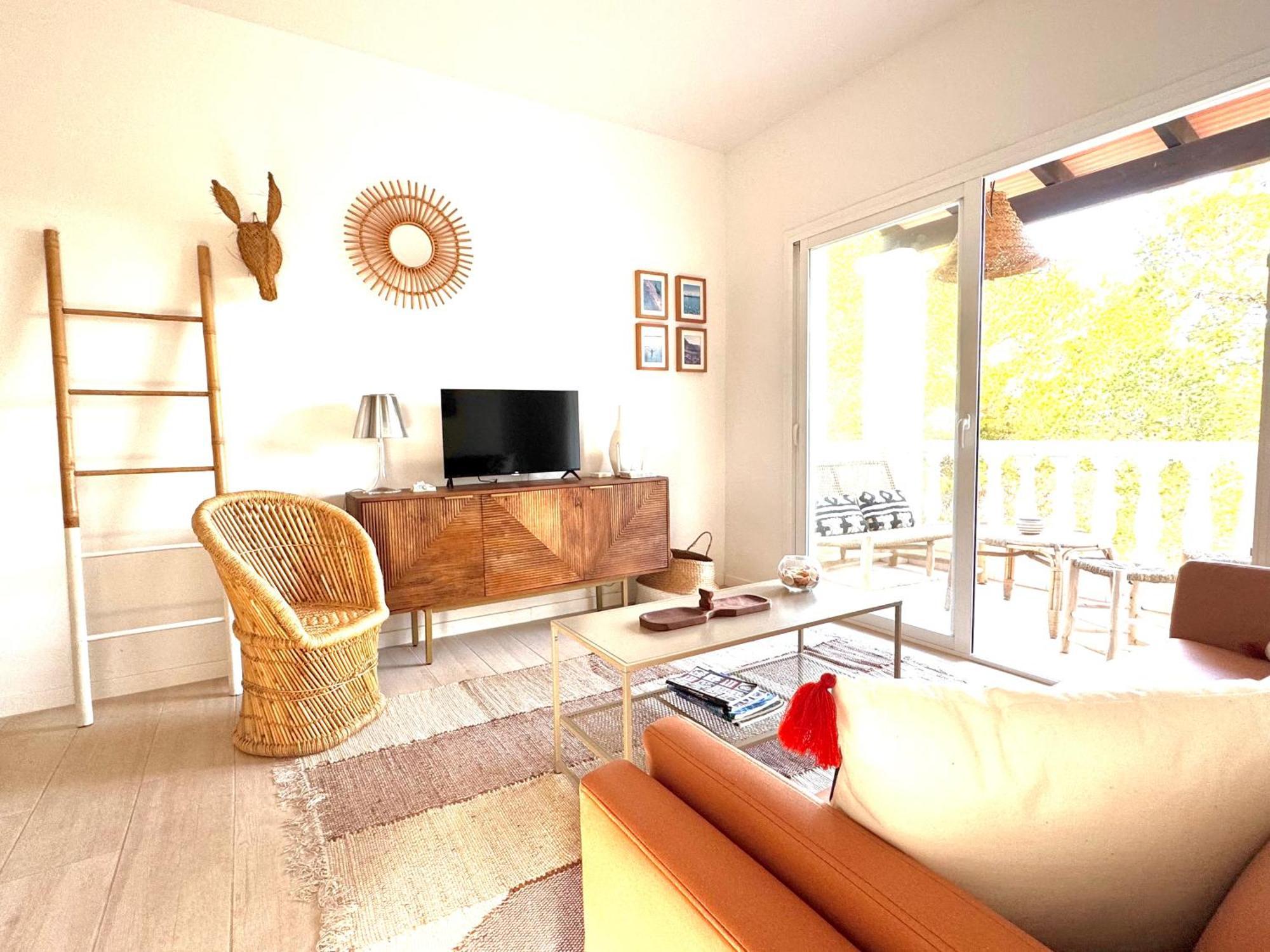 Appartement Nobe Es Pujols Proche Plage, Vue Mer Luaran gambar